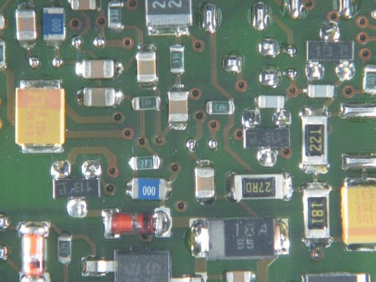 Circuit board with side lighting